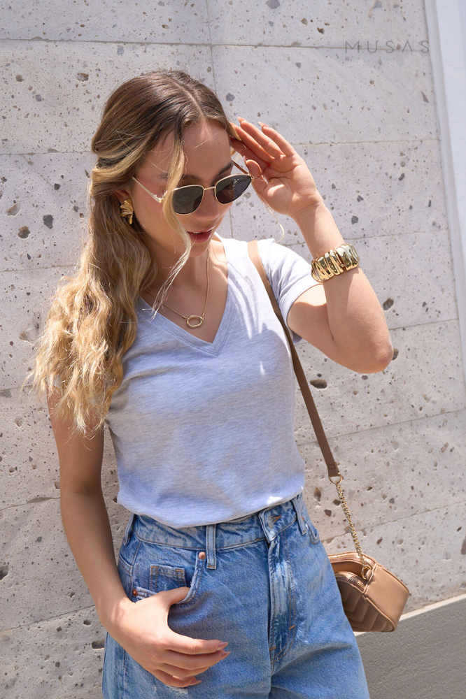 POLO ESENCIAL CLAUDIA - GRIS