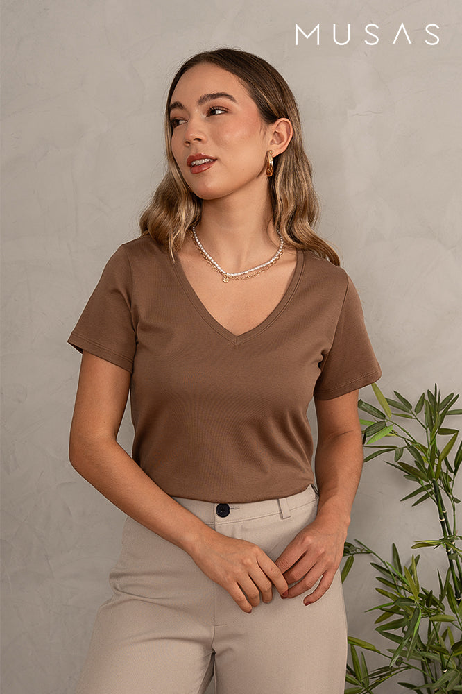POLO ESENCIAL MICAELA - CANELA